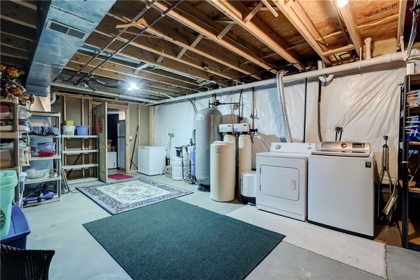 Interior, Washer, Wooden Beams, Wooden Ceilings