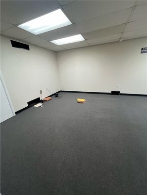 Fitness Equipment, Interior, Recessed Lighting