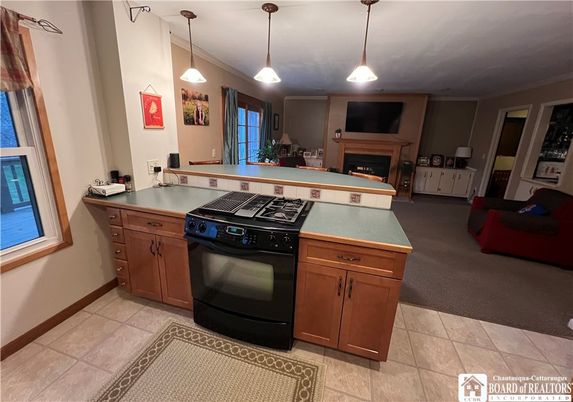 Fireplace, Interior, Kitchen, Pendant Lights