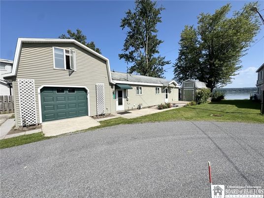 Backyard, Exterior, Water