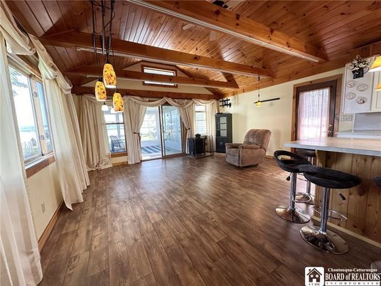 Interior, Pendant Lights, Wooden Beams, Wooden Ceilings, Wood Texture Flooring
