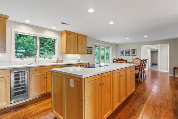Dining room, Interior, Kitchen, Recessed Lighting, Wood Texture Flooring