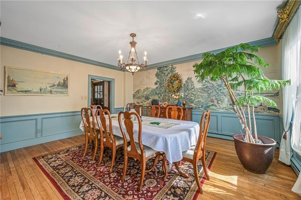 Chandelier, Dining room, Interior, Wood Texture Flooring