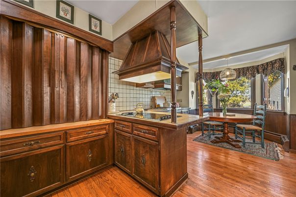 Dining room, Interior, Kitchen, Pendant Lights, Wood Texture Flooring