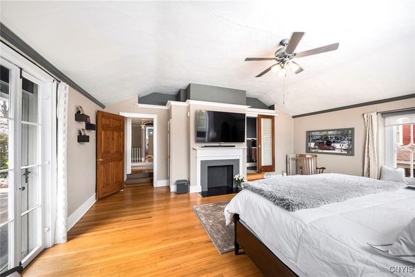 Bedroom, Fireplace, Interior, Wood Texture Flooring
