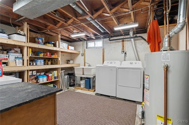 Interior, Utility Closets, Washer, Wooden Beams