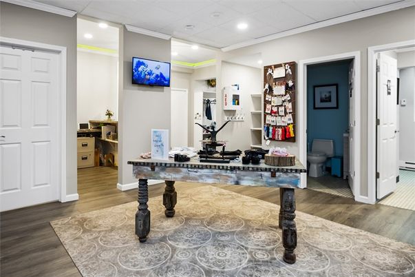 Bathroom, Home Office, Interior, Recessed Lighting, Wood Texture Flooring