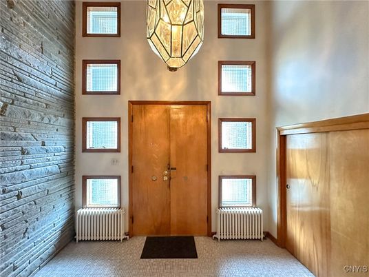 Interior, Pendant Lights, Wooden Walls