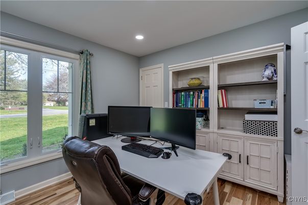 Home Office, Interior, Recessed Lighting, Wood Texture Flooring
