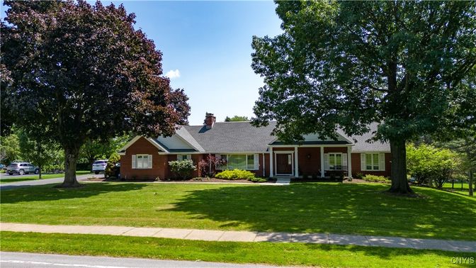 Exterior, Facade, Brick Facade, Cape Cod