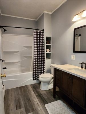 Bathroom, Interior, Wood Texture Flooring