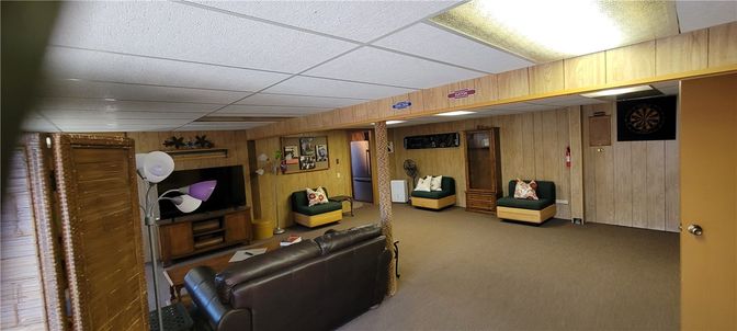 Interior, Wooden Walls