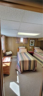 Bedroom, Interior, Wooden Walls