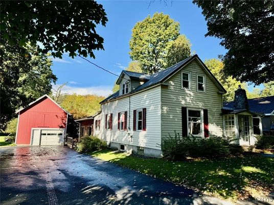 Detached Garage, Exterior, Facade, Queen Anne Victorian