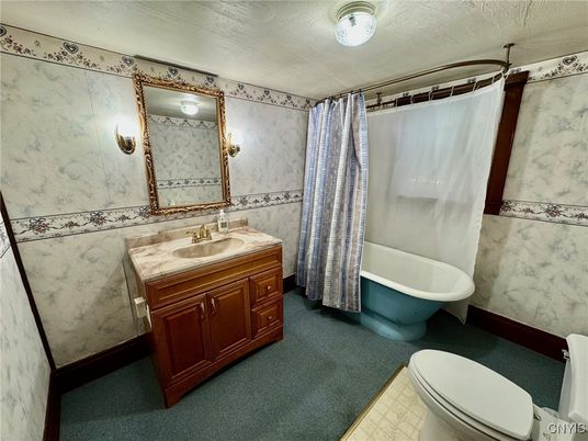 Bathroom, Interior, Tile Countertops