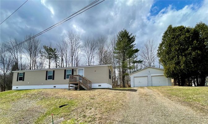 Backyard, Detached Garage, Exterior