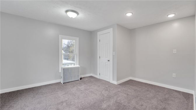 Empty room, Interior, Recessed Lighting