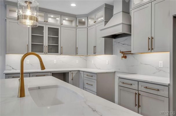Interior, Kitchen, Marble Walls, Recessed Lighting