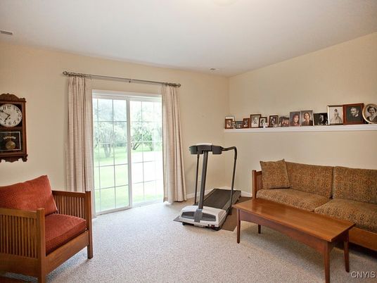 Fitness Equipment, Interior, Living room
