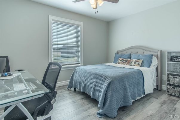 Bedroom, Home Office, Interior, Wood Texture Flooring