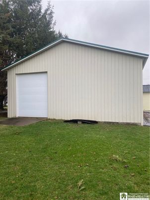 Detached Garage, Exterior