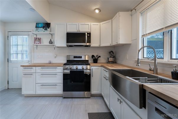 Interior, Kitchen, Stainless Steel Appliances
