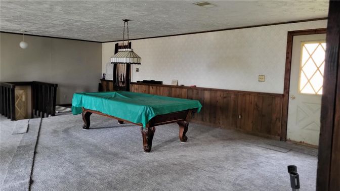 Billiard Table, Game Room, Interior, Pendant Lights