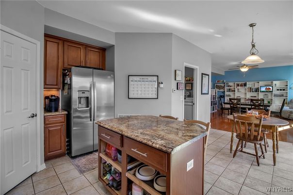 Dining room, Interior, Kitchen, Stainless Steel Appliances