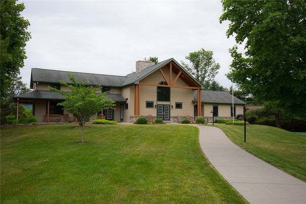 Backyard, Exterior, Facade, Ranch