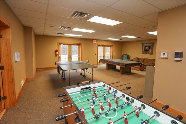 Billiard Table, Game Room, Interior, Recessed Lighting