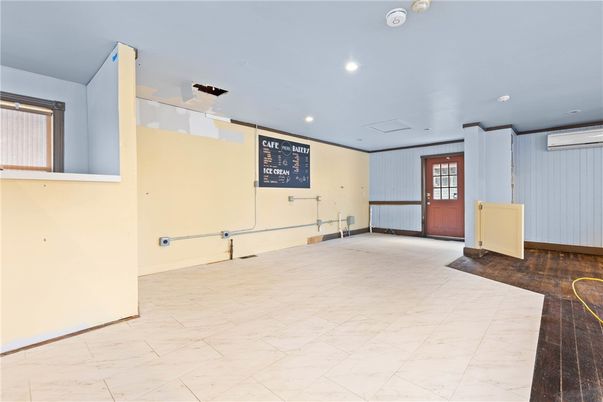 Interior, Marble, Recessed Lighting