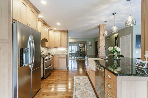 Dining room, Interior, Kitchen, Pendant Lights, Recessed Lighting, Stainless Steel Appliances, Wood Texture Flooring