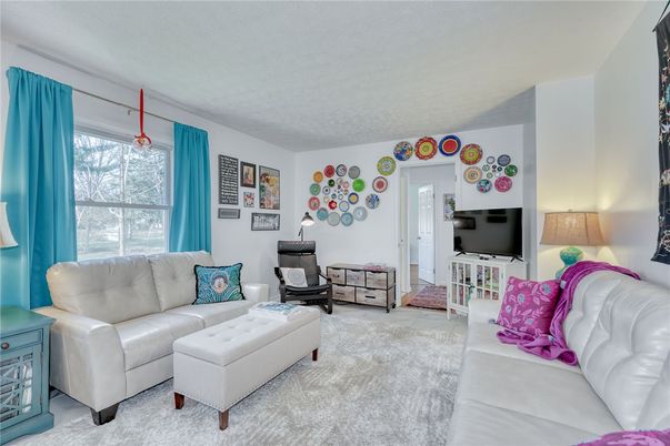 Interior, Living room, Pendant Lights