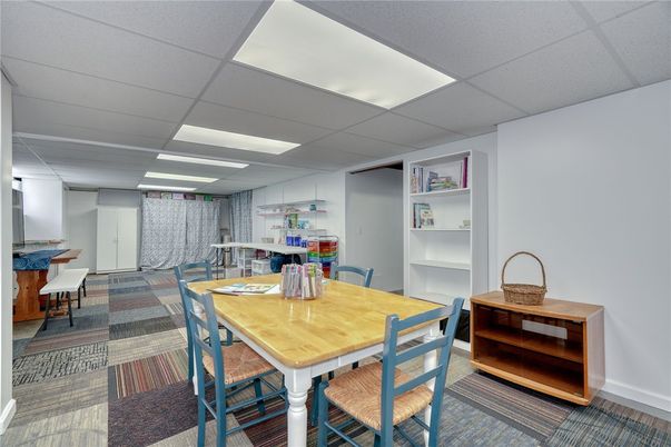 Dining room, Interior, Recessed Lighting