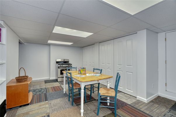 Dining room, Interior, Kitchen, Recessed Lighting, Stainless Steel Appliances
