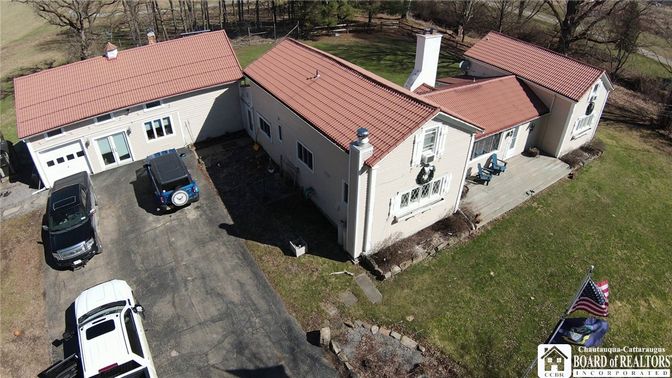 Exterior, Drone
