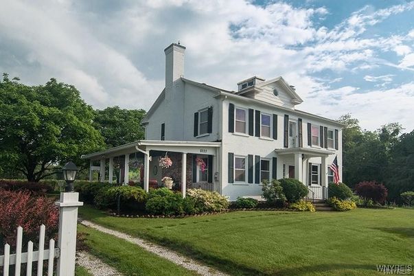 Backyard, Exterior, Facade, Georgian