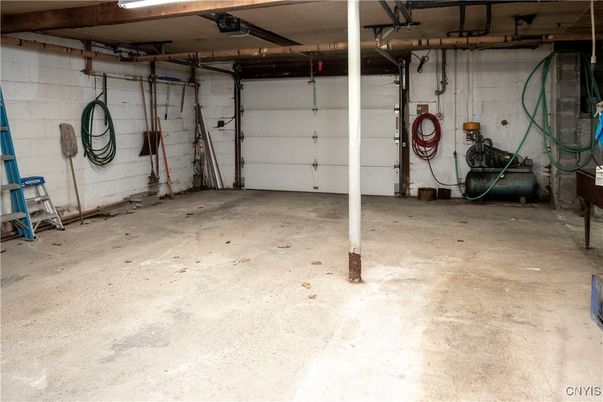 Garage, Interior, Stone Walls