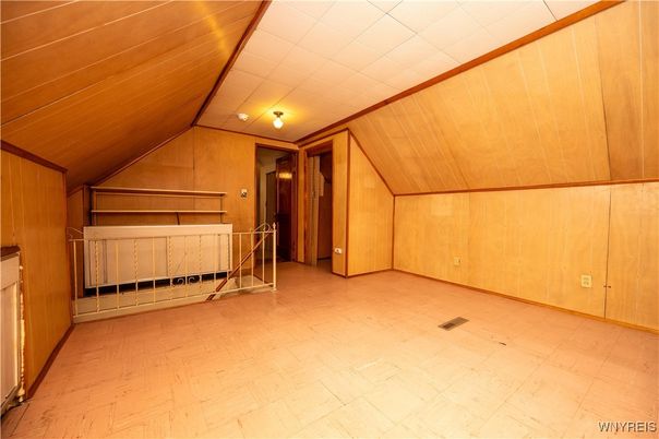 Empty room, Interior, Wooden Ceilings, Wood Texture Flooring, Wooden Walls