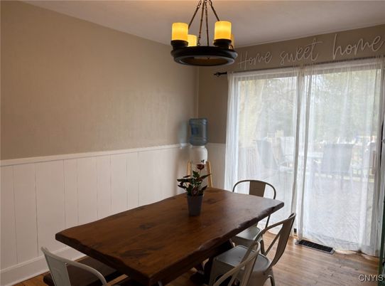 Dining room, Interior, Wood Texture Flooring