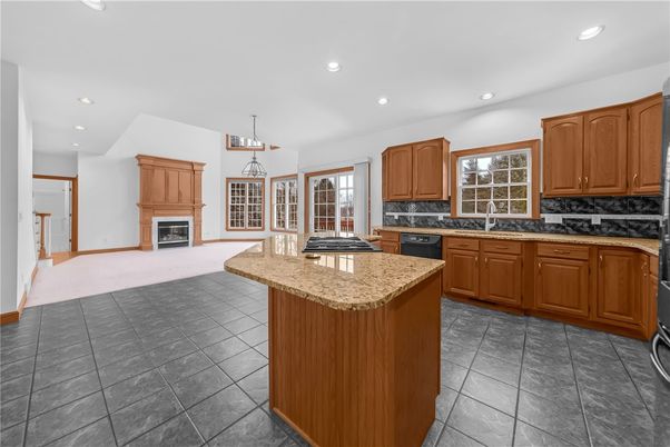Fireplace, Interior, Kitchen, Pendant Lights, Recessed Lighting