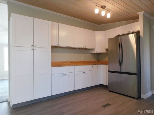 Interior, Kitchen, Stainless Steel Appliances, Wooden Ceilings, Wood Texture Flooring