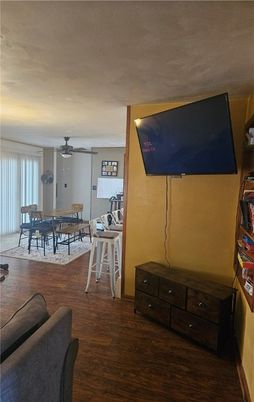Dining room, Interior, Wood Texture Flooring