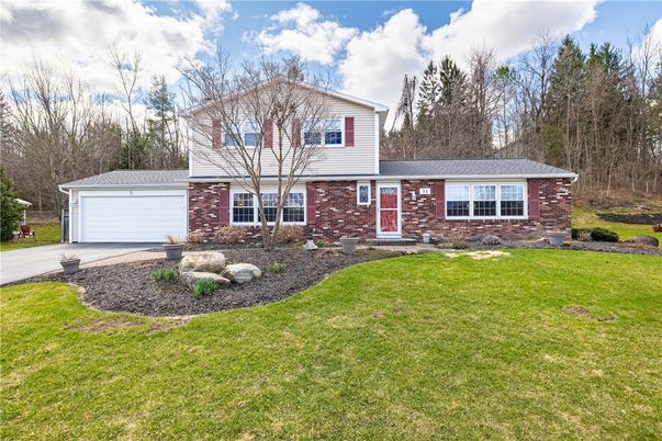 Attached, Detached Garage, Exterior, Facade, Brick Facade, Split Level