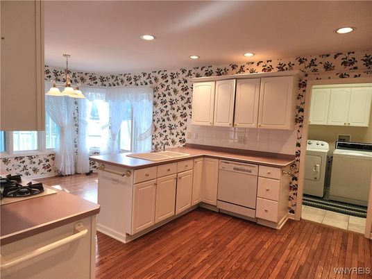 Interior, Kitchen, Pendant Lights, Recessed Lighting, Wood Texture Flooring