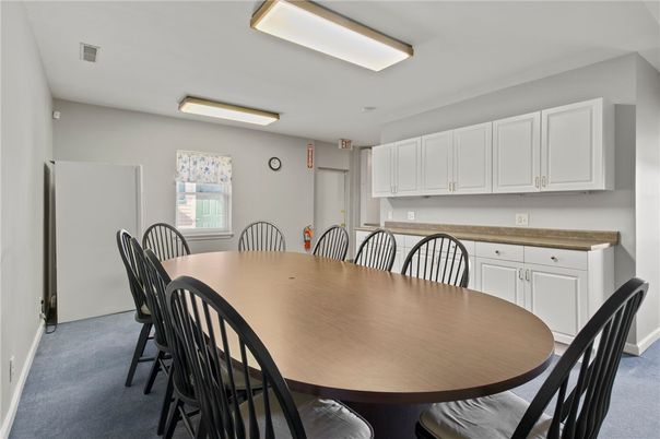 Dining room, Interior