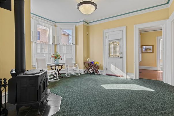 Dining room, Interior