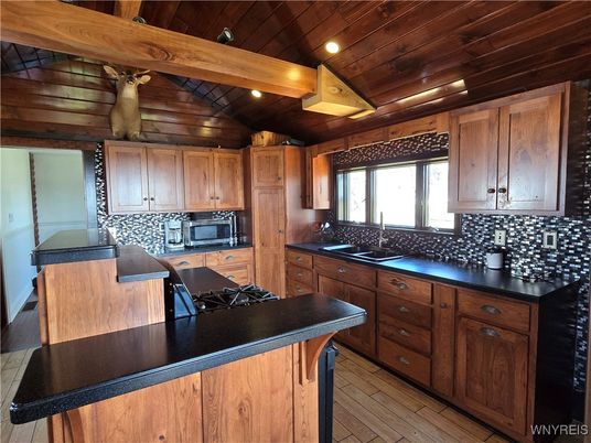 Interior, Kitchen, Recessed Lighting, Wooden Beams, Wooden Ceilings, Wood Texture Flooring