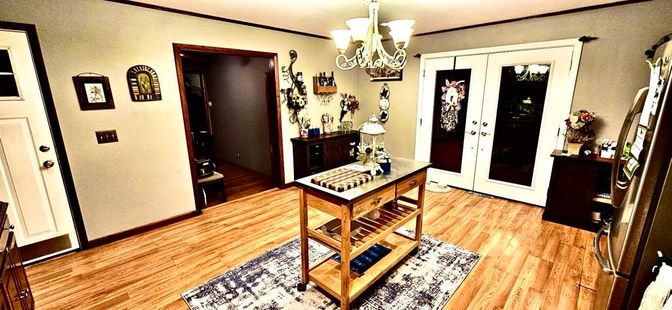 Chandelier, Interior, Wood Texture Flooring