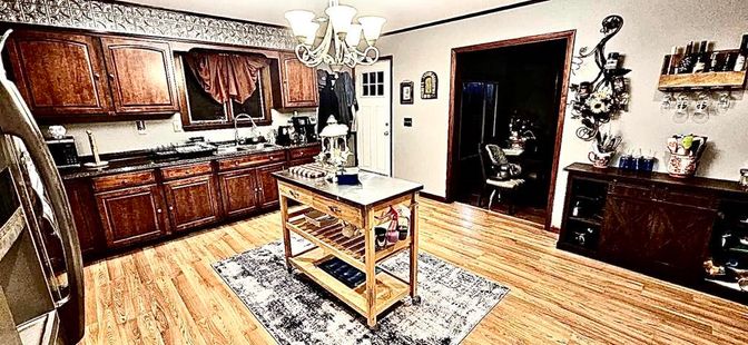 Chandelier, Interior, Kitchen, Wood Texture Flooring